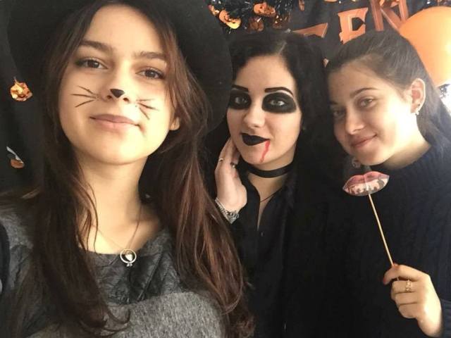 Костюмована вечірка: вивчаємо традиції інших країн